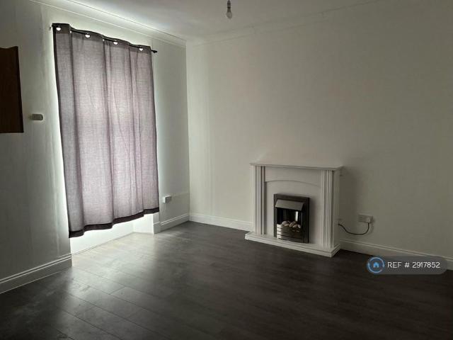 Apartment for rent in Greenholm, Scotland