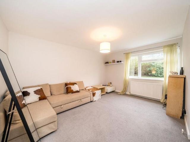 Apartment for rent in London Borough of Hounslow, Greater London