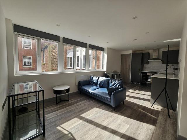 Flat for rent in Avenham, Higher Bartle