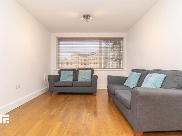 Apartment for rent in Castle Quarter, Falcon Lodge