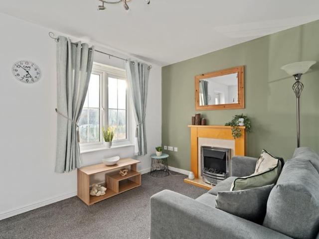Apartment for rent in Helford, Hampshire