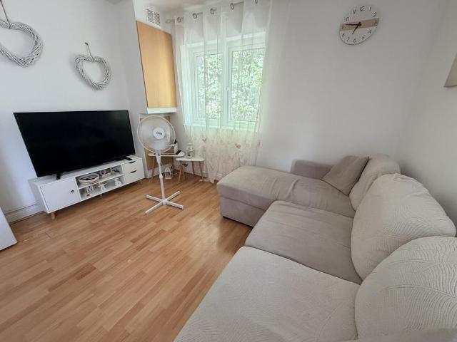 Apartment for rent in London Borough of Ealing, Hanwell