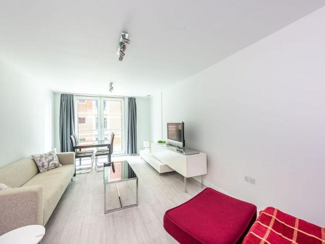 Apartment for rent in The Borough, Greater London