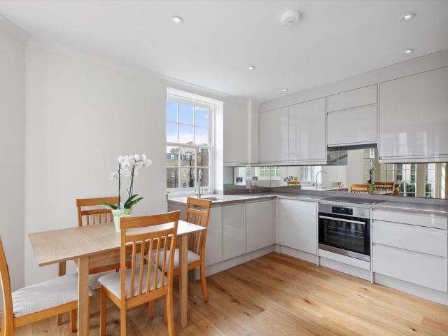 Apartment for rent in Victoria, Isle Of Man