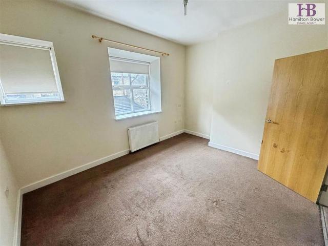 Apartment for rent in Sowerby Bridge, Calderdale