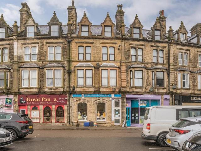 Flat for rent in Charlesworth, East Midlands