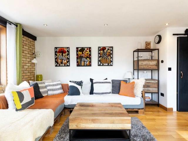 Apartment for rent in Bankside, Greater London