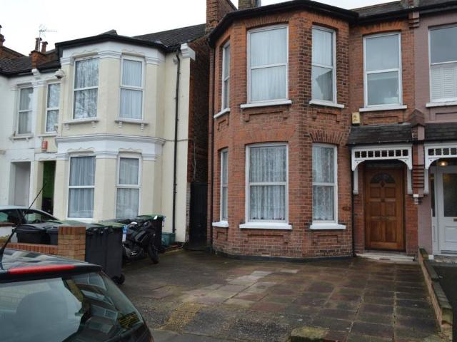 Flat for rent in Isle Of Man
