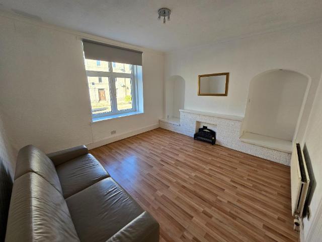 Flat for rent in Ballindoch, Scotland