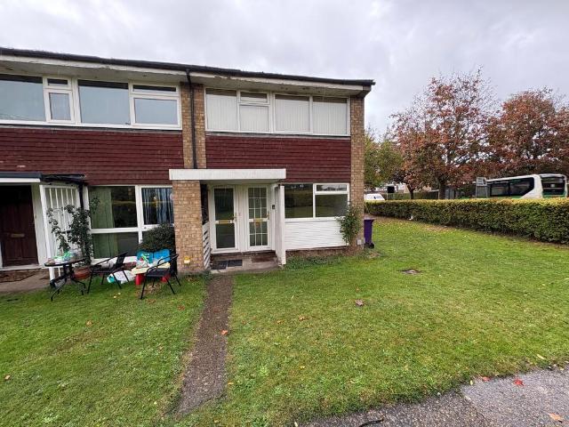 Flat for rent in King's Walden, Hertfordshire