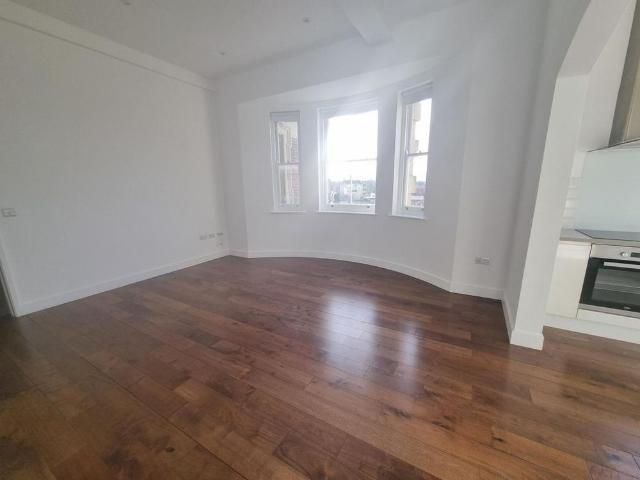 Apartment for rent in Westminster, Victoria