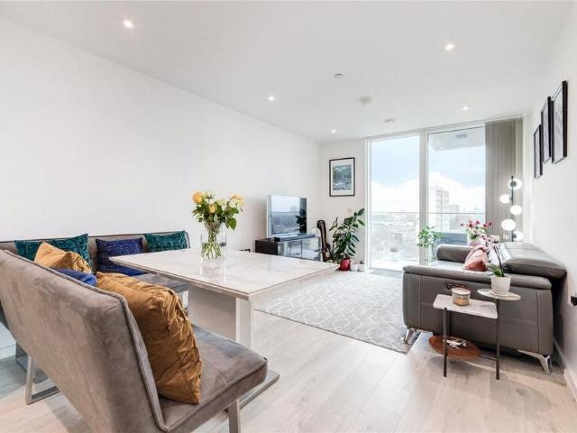 Apartment for rent in Bromley-by-Bow, Poplar Grove