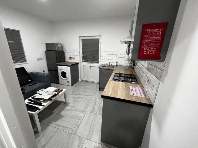 Flat for rent in Falcon Lodge, Wales