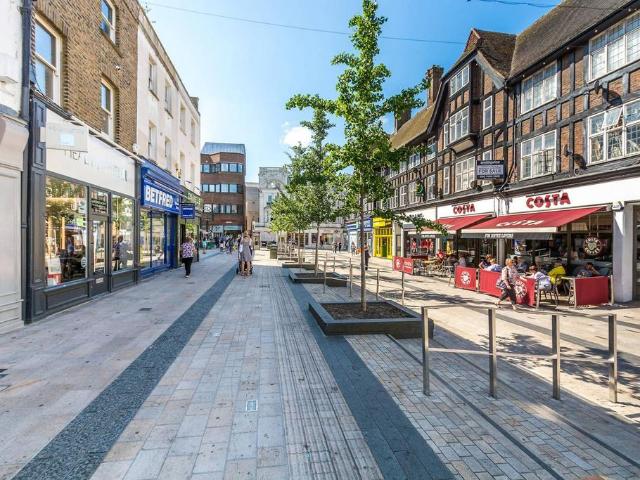 Flat for rent in Bromley, Plaistow