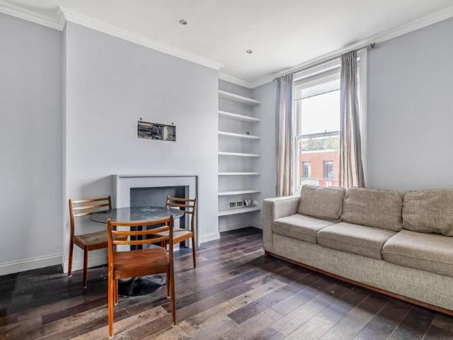 Apartment for rent in Highgate, Greater London