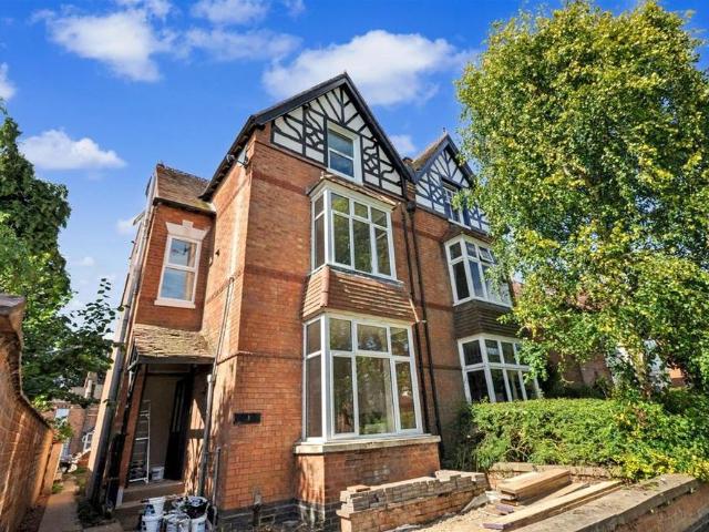 Apartment for rent in Milverton, Green Close