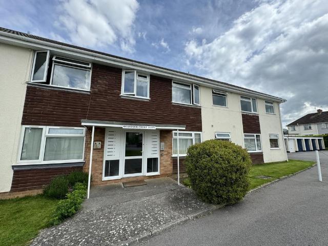 Flat for rent in Street, Isle Of Man