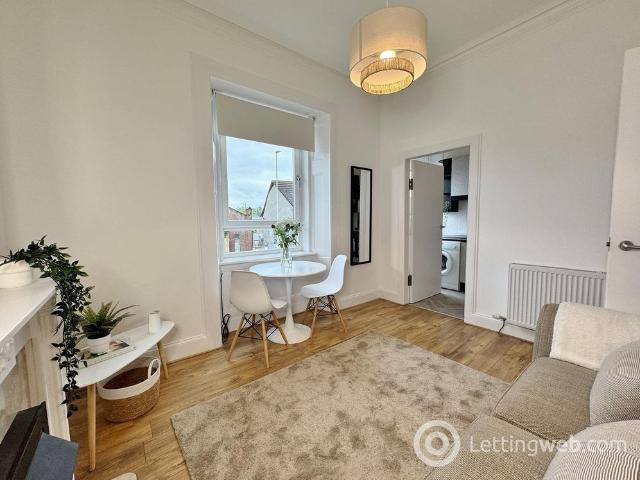 Apartment for rent in Carriagehill, Glenburn