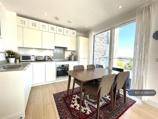 Flat for rent in London Borough of Croydon, Selhurst