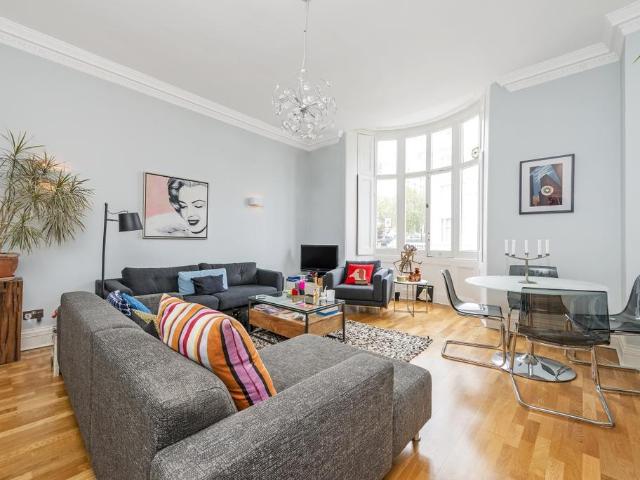 Flat for rent in Paddington, Isle Of Man