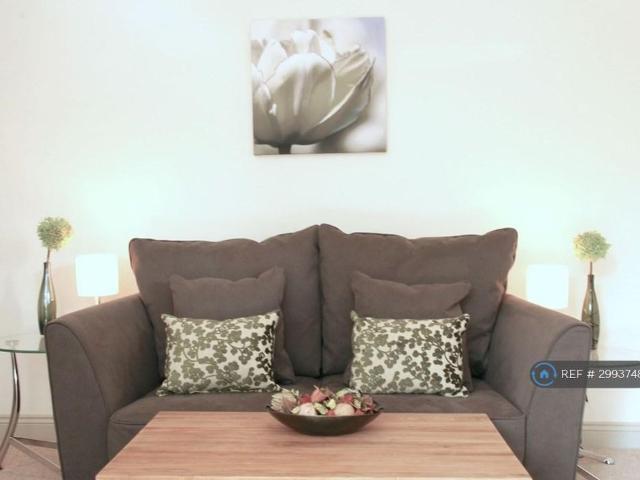 Apartment for rent in Low Harrogate, Harrogate
