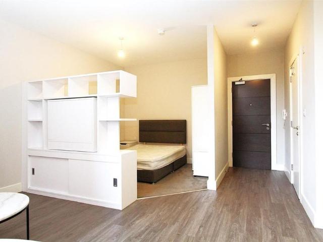 Apartment for rent in Pudsey, West Yorkshire