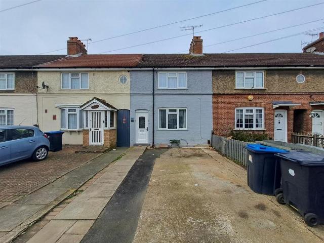 Apartment for rent in Ponders End, Greater London