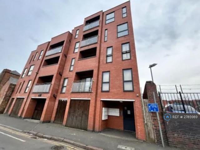 Flat for rent in Highfields, Old Wharf