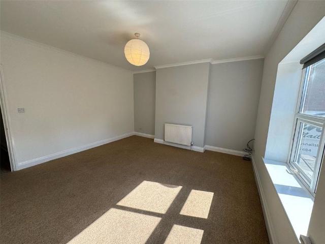 Apartment for rent in Bitterne, Isle Of Man