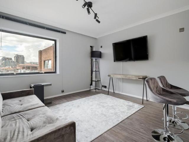 Apartment for rent in Blackfriars, Lyons