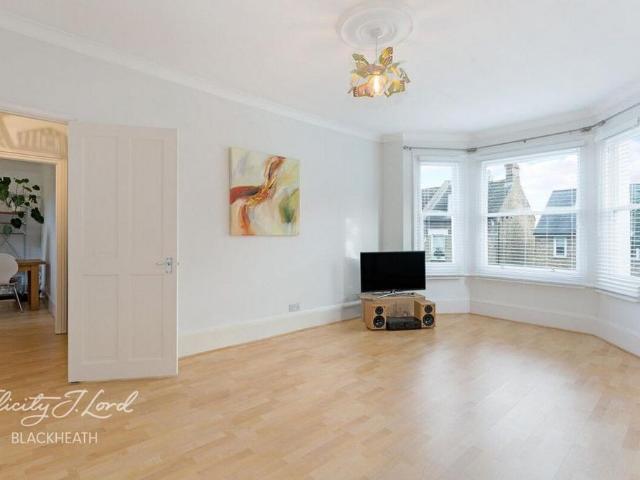 Apartment for rent in Kidbrooke, Greater London