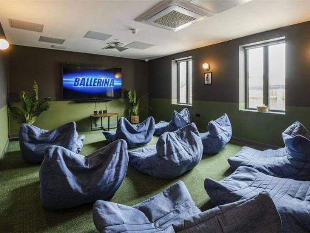 Apartment for rent in Egham, Runnymede