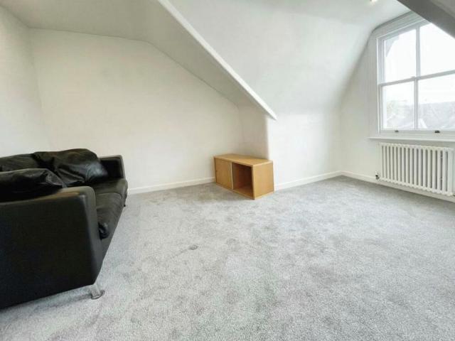 Apartment for rent in Sydenham, Warwick