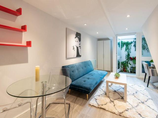 Apartment for rent in South Hampstead, Isle Of Man