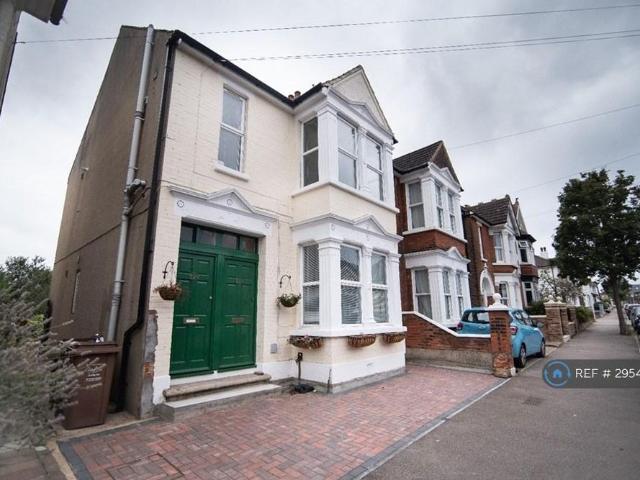Apartment for rent in Gillingham