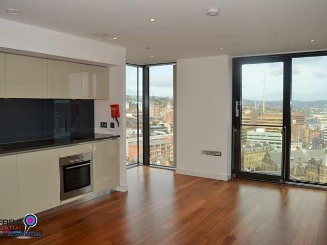 Flat for rent in City Centre, South Yorkshire