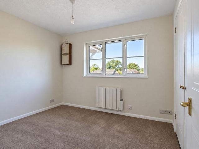 Apartment for rent in London Borough of Sutton, Greater London