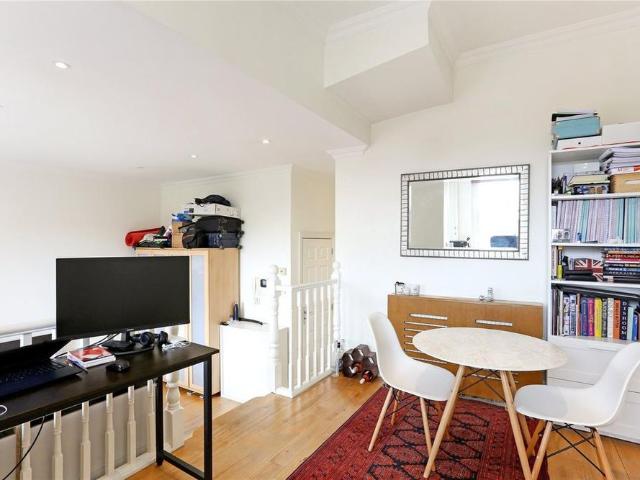 Apartment for rent in Chelsea, Greater London