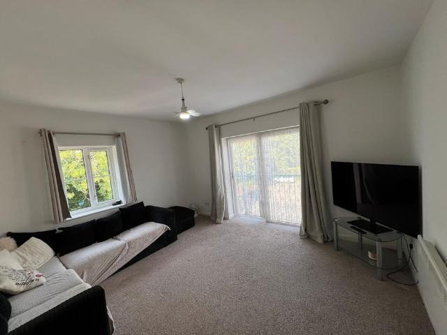 Apartment for rent in Maidenbower, Crawley