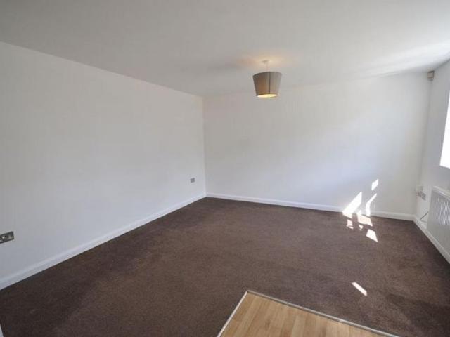 Apartment for rent in Talbot Village, Bournemouth