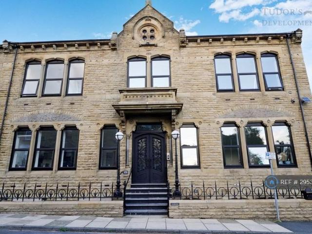Apartment for rent in Bonegate, Brighouse