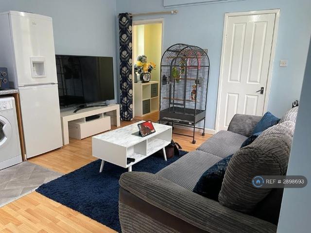 Apartment for rent in Cliftonville, Weston-super-Mare