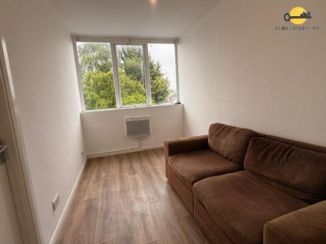 Apartment for rent in Spring Park, Luton