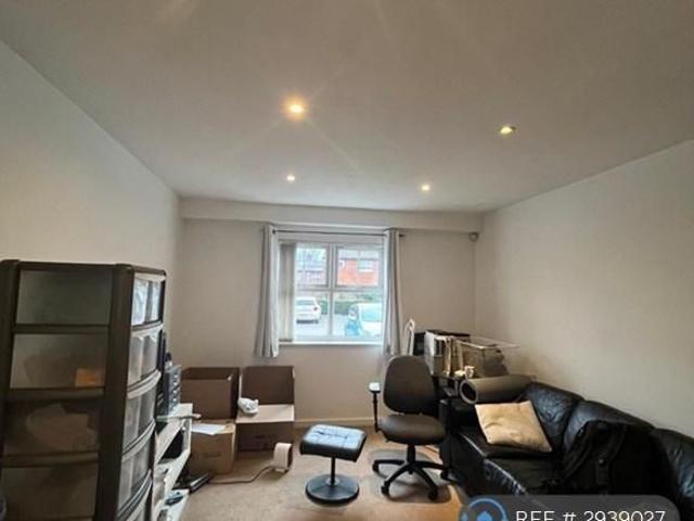 Apartment for rent in Westy, Warrington