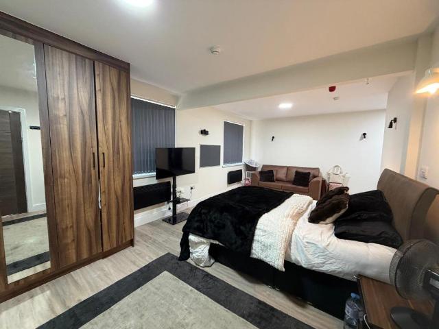 Flat for rent in The Brampton, Butterton