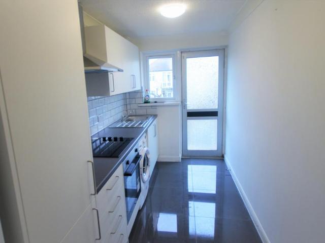 Flat for rent in London Borough of Redbridge, Greater London