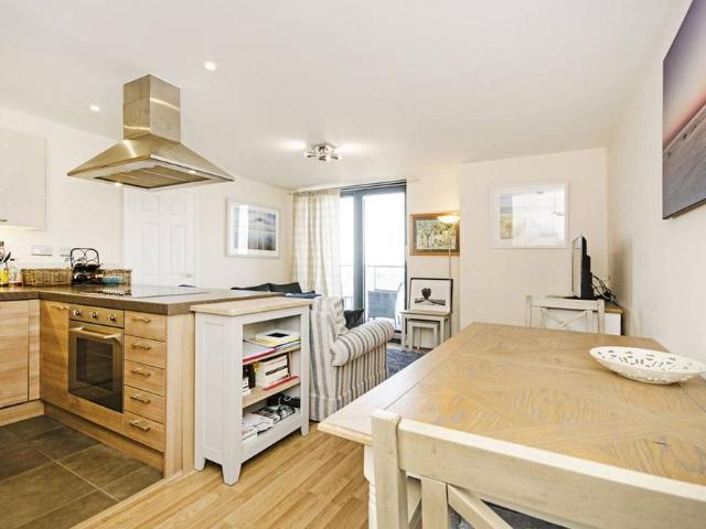 Apartment for rent in South Hackney, Greater London