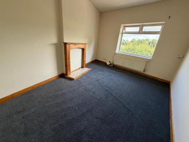 Apartment for rent in Charlesworth, East Midlands