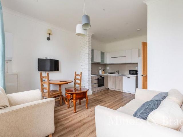 Apartment for rent in Wrecclesham, Fole