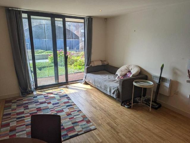 Apartment for rent in Hulme, Georgia